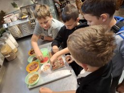 55996823612700026682610125378028705595399180n